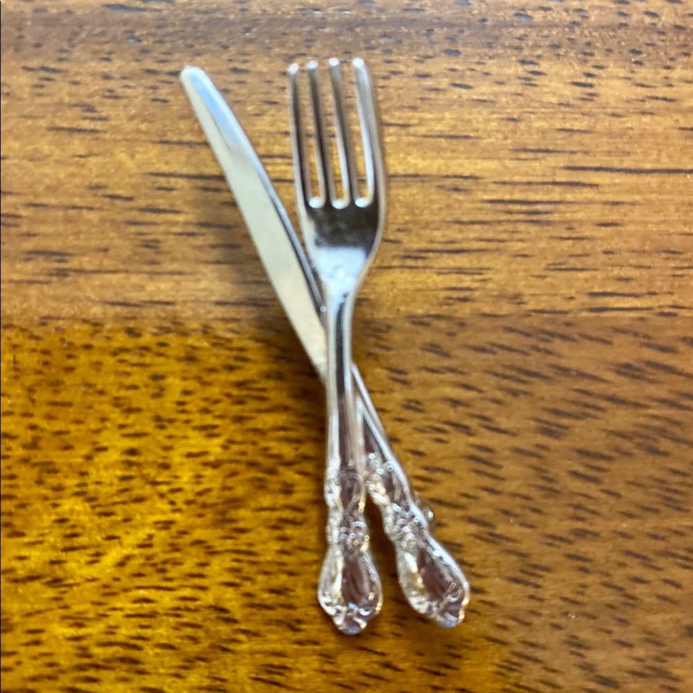 Fork and Knife Pin